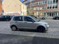 Gebraucht Mazda 2 55 PS (40 kW) 2007 Silber Kleinwagen