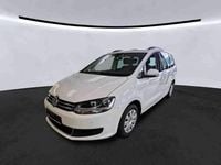 Gebraucht VW Sharan Comfortline 150 PS (110 kW) 2021 Pure white Van / Kleinbus