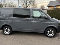 Gebraucht VW Transporter 102 PS (75 kW) 2013 Grau Van