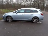 Usado Opel Astra Edition 136 HP (100 kW) 2015 Azul Carrinha