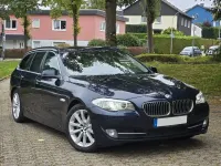 Gebraucht BMW 525 218 PS (160 kW) 2013 Blau Kombi