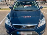 Gebraucht Ford Focus Ghia 145 PS (106 kW) 2008 Blau Kombi
