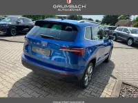 Neu Skoda Karoq Selection 150 PS (110 kW) 2026 8x8x race blue metallic SUV