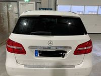 gebraucht Mercedes B200 - Panorama-Schiebedach Nightpaket...
