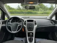 Gebraucht Opel Astra Design Edition 95 PS (69 kW) 2011 Grau Kombi