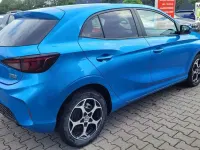 Neu MG MG3 Luxury 194 PS (142 kW) 2026 Como blau Kleinwagen