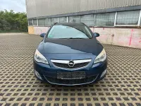 Gebraucht Opel Astra 125 PS (91 kW) 2011 Blau Kombi