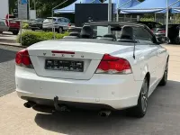 Gebraucht Volvo C70 Momentum 159 PS (116 kW) 2010 Weiß Cabrio