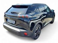 Gebraucht Peugeot e-2008 Allure 100 kW (136 PS) 2023 Lackierung schwarz perla nera/ SUV
