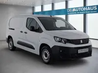 Gebraucht Peugeot Partner Premium 102 PS (75 kW) 2024 Weiß Van / Kleinbus