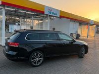 Gebraucht VW Passat Comfortline 150 PS (110 kW) 2016 Kombi