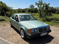 Gebraucht Mercedes E230 136 PS (100 kW) 1987 Limousine