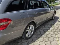 Gebraucht Mercedes E250 Avantgarde 204 PS (150 kW) 2012 Grau Kombi