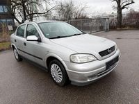Usata Opel Astra 101 CV (74 kW) 2000 Argento Berlina