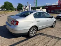 Gebraucht VW Passat Comfortline 160 PS (117 kW) 2008 Silber Limousine