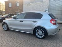 gebraucht BMW 118 d Lim/Klima/AHK/Alufel./6Gang/TÜV bis 09/2025