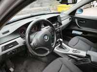 Gebraucht BMW 320 163 PS (119 kW) 2007 Silber Kombi