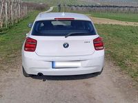Gebraucht BMW 116 136 PS (100 kW) 2013 Weiß Kleinwagen