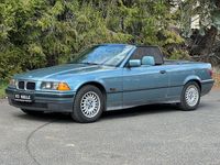 Gebraucht BMW 318 Cabriolet 116 PS (85 kW) 1995 Blau Cabrio