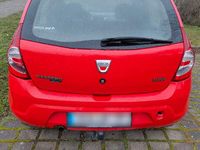 Gebraucht Dacia Sandero 75 PS (55 kW) 2009 Rot Kleinwagen