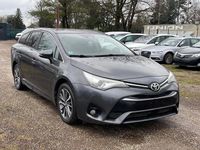 Gebraucht Toyota Avensis Executive 143 PS (105 kW) 2016 Grau Kombi