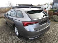 Gebraucht Skoda Octavia Business Line 150 PS (110 kW) 2025 Graphitegrau metallic Kombi