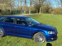 Gebraucht Audi A3 Ambition 140 PS (102 kW) 2012 Blau Kleinwagen