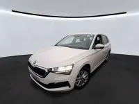 Gebraucht Skoda Scala Ambition 110 PS (80 kW) 2023 Weiß Kleinwagen