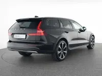 Gebraucht Volvo V60 CC 145 PS (106 kW) 2024 Kombi