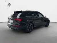 Gebraucht Audi Q7 S-Line 231 PS (169 kW) 2026 Schwarz SUV