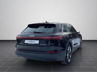 Gebraucht Audi Q8 e-tron Basis 300 kW (408 PS) 2022 Schwarz SUV