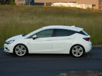 Gebraucht Opel Astra Innovation 200 PS (147 kW) 2017 Weiß Limousine