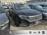 Gebraucht VW Touareg Atmosphere 340 PS (250 kW) 2023 Grenadilla black metallic SUV
