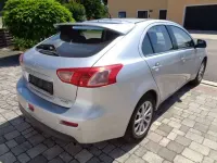 Gebraucht Mitsubishi Lancer Edition 117 PS (86 kW) 2011 Silber Limousine