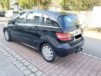 Gebraucht Mercedes B200 140 PS (102 kW) 2008 Schwarz Van / Kleinbus