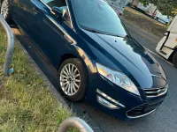 Gebraucht Ford Mondeo 140 PS (102 kW) 2014 Blau Kombi