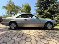 Gebraucht Mercedes 230 132 PS (97 kW) 1992 Silber Coupé