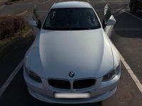 Gebraucht BMW 320 184 PS (135 kW) 2012 Weiß Coupé
