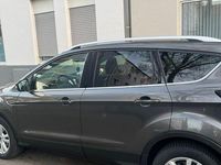Gebraucht Ford Kuga 150 PS (110 kW) 2018 Grau SUV