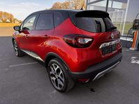 Gebraucht Renault Captur Intens 90 PS (66 kW) 2018 Dezir rot metallic / dach black pearl sc (metallic) SUV