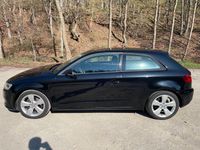 Second-hand Audi A3 Ambiente 110 CP (80 kW) 2014 Negru Berlinǎ
