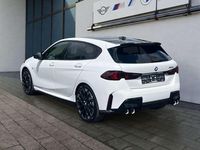 Gebraucht BMW M135 Shadowline 300 PS (220 kW) 2024 Alpinweiß uni Kleinwagen