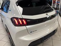 Gebraucht Peugeot e-208 GT 100 kW (136 PS) 2021 Weiß Kleinwagen