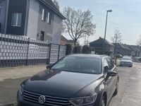 Gebraucht VW Passat 150 PS (110 kW) 2016 Braun Kombi