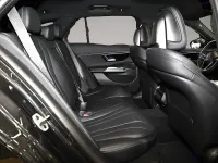 Gebraucht Mercedes E300 197 PS (144 kW) 2025 Manufacturer