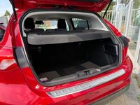 Gebraucht Ford Focus Titanium 125 PS (91 kW) 2021 Rot Limousine