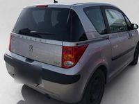 Gebraucht Peugeot 1007 Filou 68 PS (50 kW) 2006 Silber Van / Kleinbus