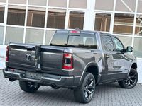 Gebraucht Dodge Ram Limited 401 PS (294 kW) 2021 Grau Pickup