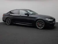 Gebraucht BMW 550 530 PS (389 kW) 2023 M carbonschwarz metallic416 Limousine