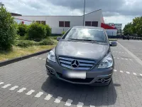Gebraucht Mercedes B180 109 PS (80 kW) 2010 Grau Van / Kleinbus